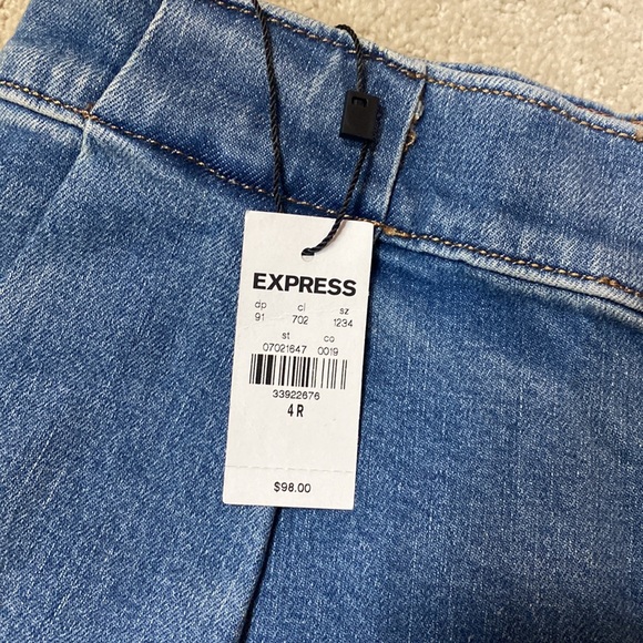 NWT Express relaxed Wide Leg Super High Rise jeans - Picture 2 of 7